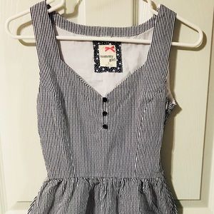 EUC TOMMY GIRL DRESS SIZE XS 00
